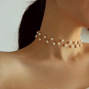 Pearl choker